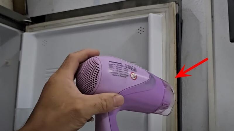 gioăng tủ lạnh bị hở