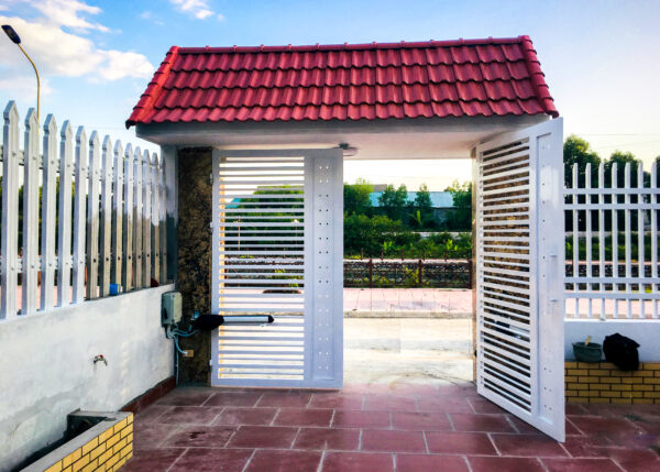 Motor cánh tay đòn Roger R20-310 Italia Motor cánh tay đòn Roger R20-310 Italia